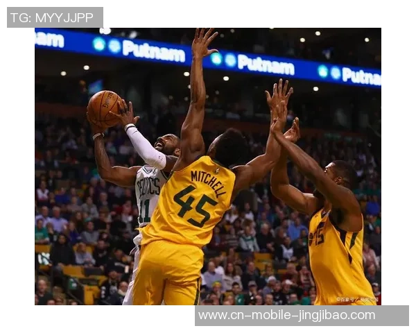 2020年NBA圣诞大战湖人与快船的激烈对决回顾与精彩瞬间分析